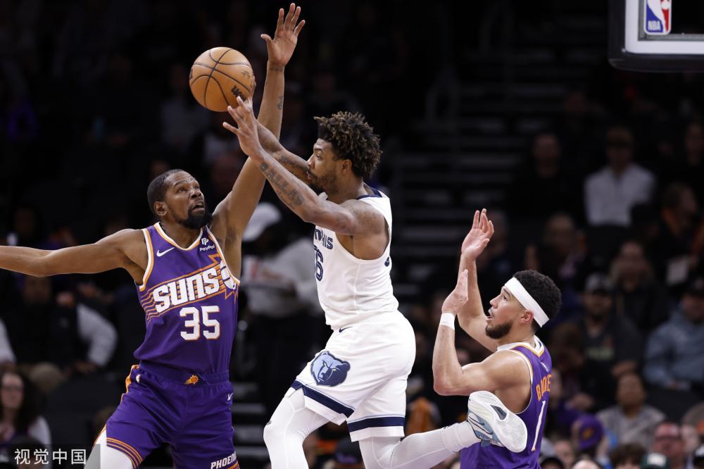 这位年轻的 这位年轻的