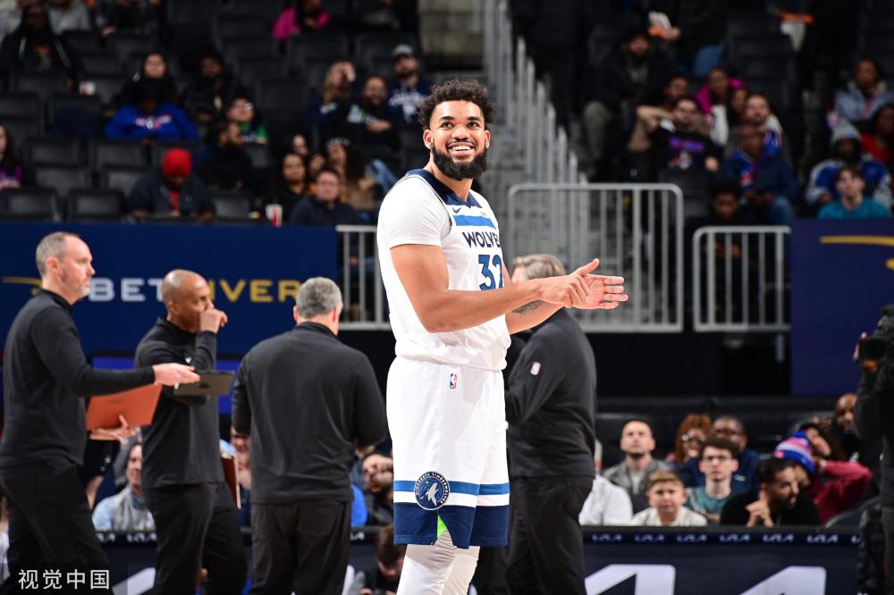 的激烈态势 的激烈态势