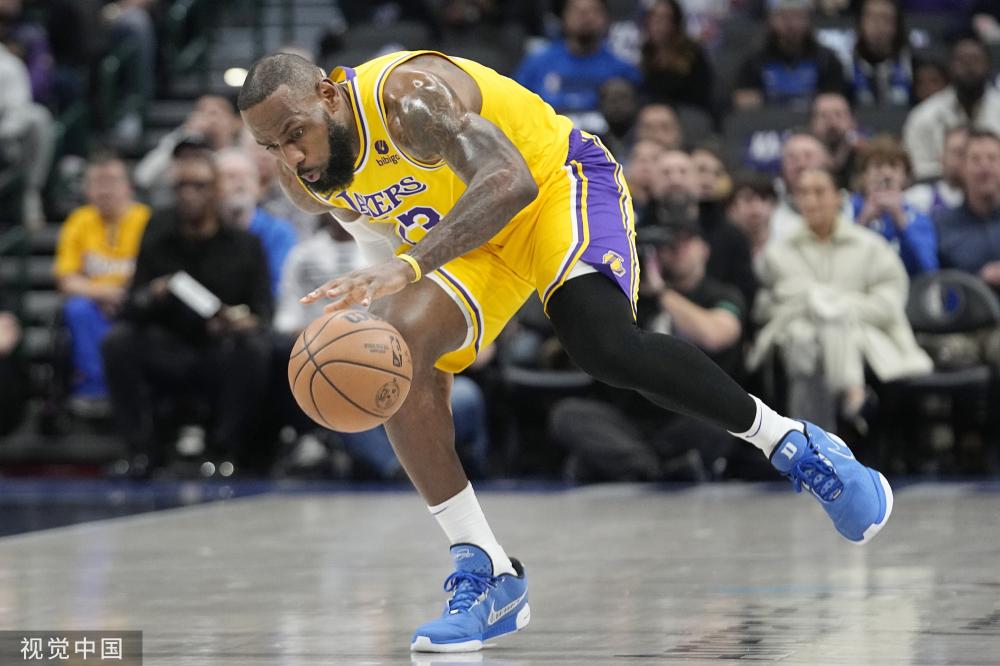 但并未与球 但并未与球