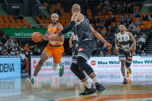 首轮新秀德 首轮新秀德