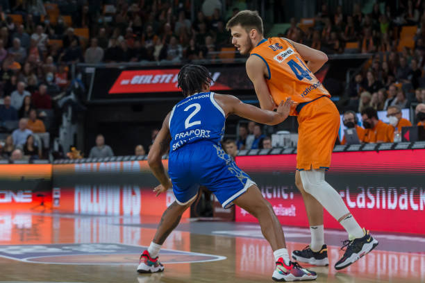 队内部直面 队内部直面